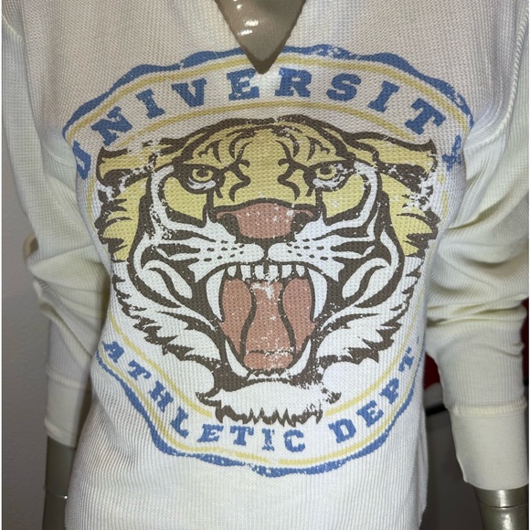 Zoe + Liv University Athletic Department Tiger Crest waffle long sleeve XS or XL - Picture 7 of 11